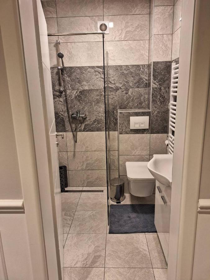 Azimut Apartman Bijeljina Zewnętrze zdjęcie